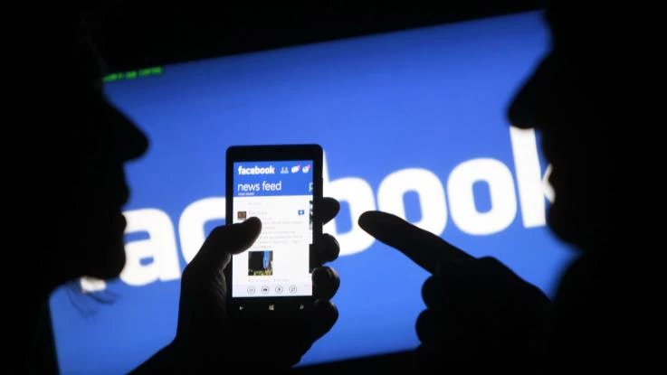 Το Facebook χάνει την εμπιστοσύνη των χρηστών παρά τη συγγνώμη του Μάρκ Ζούκερμπεργκ